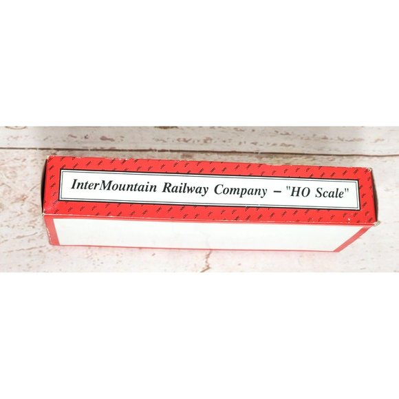 Intermountain Railway Company HO Scale Collectible Model Train - Picture 9 of 12